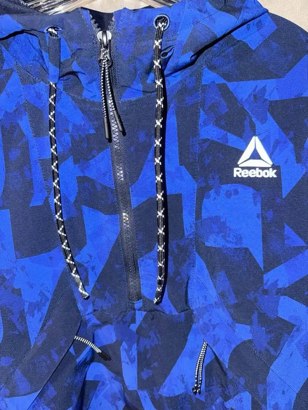 Reebok Men's Size Large Blue Geometric Print Half-Zip Hooded Anorak Jacket